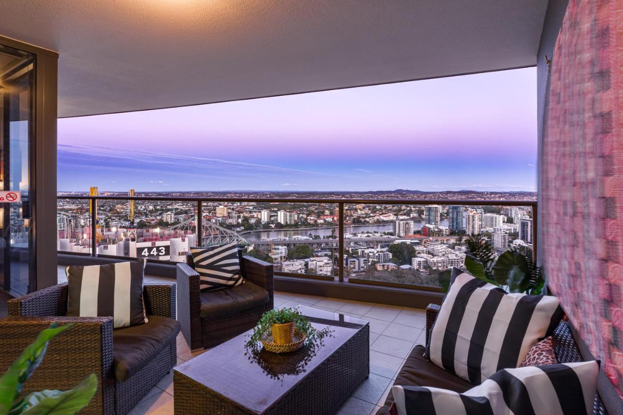 African Escape On Level 38 - Balcony With Views Brisbane Exteriör bild