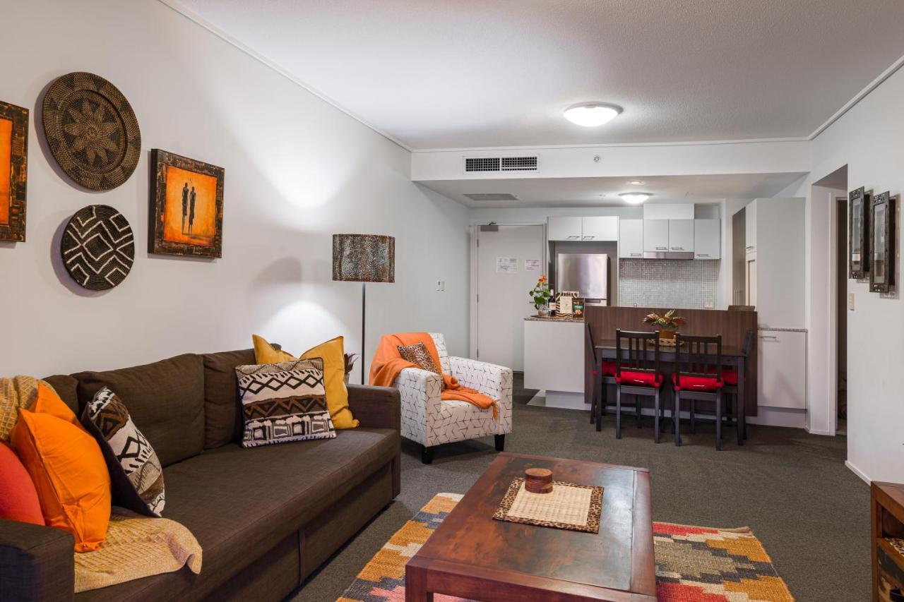 African Escape On Level 38 - Balcony With Views Brisbane Exteriör bild